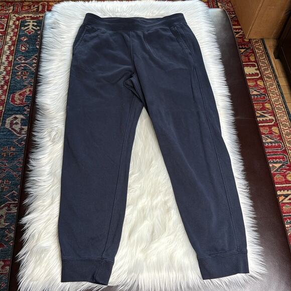 Uniqlo Navy Jogger Sweatpants - Picture 2 of 8